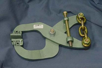 Mo-Clamp Large Tong Type Clamp 5852