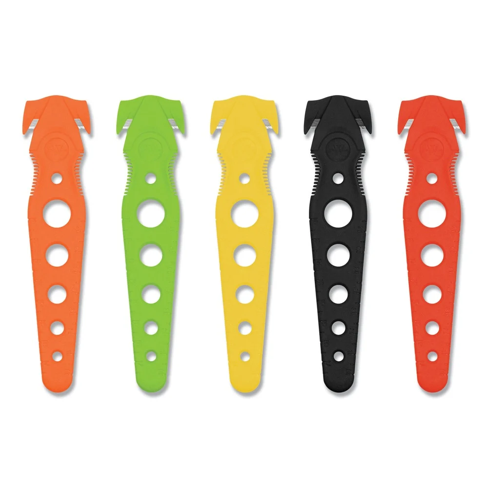 Westcott 17379 Safety Cutter with 1.2 in. Blade and 5.75 in. Plastic Handle - Assorted (5/Pack)