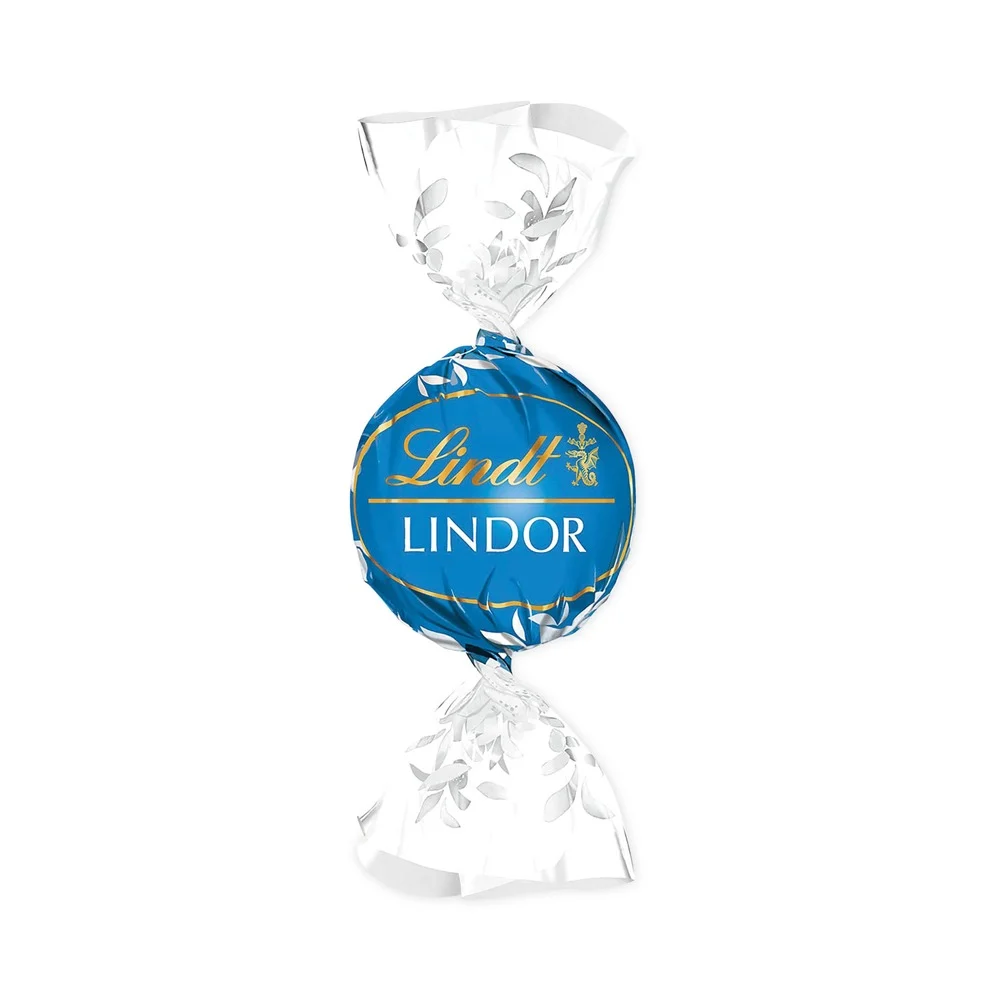 Lindt 3575 Lindor 1.85 lbs. Truffles Candy - Milk Chocolate Sea Salt (60/Carton)
