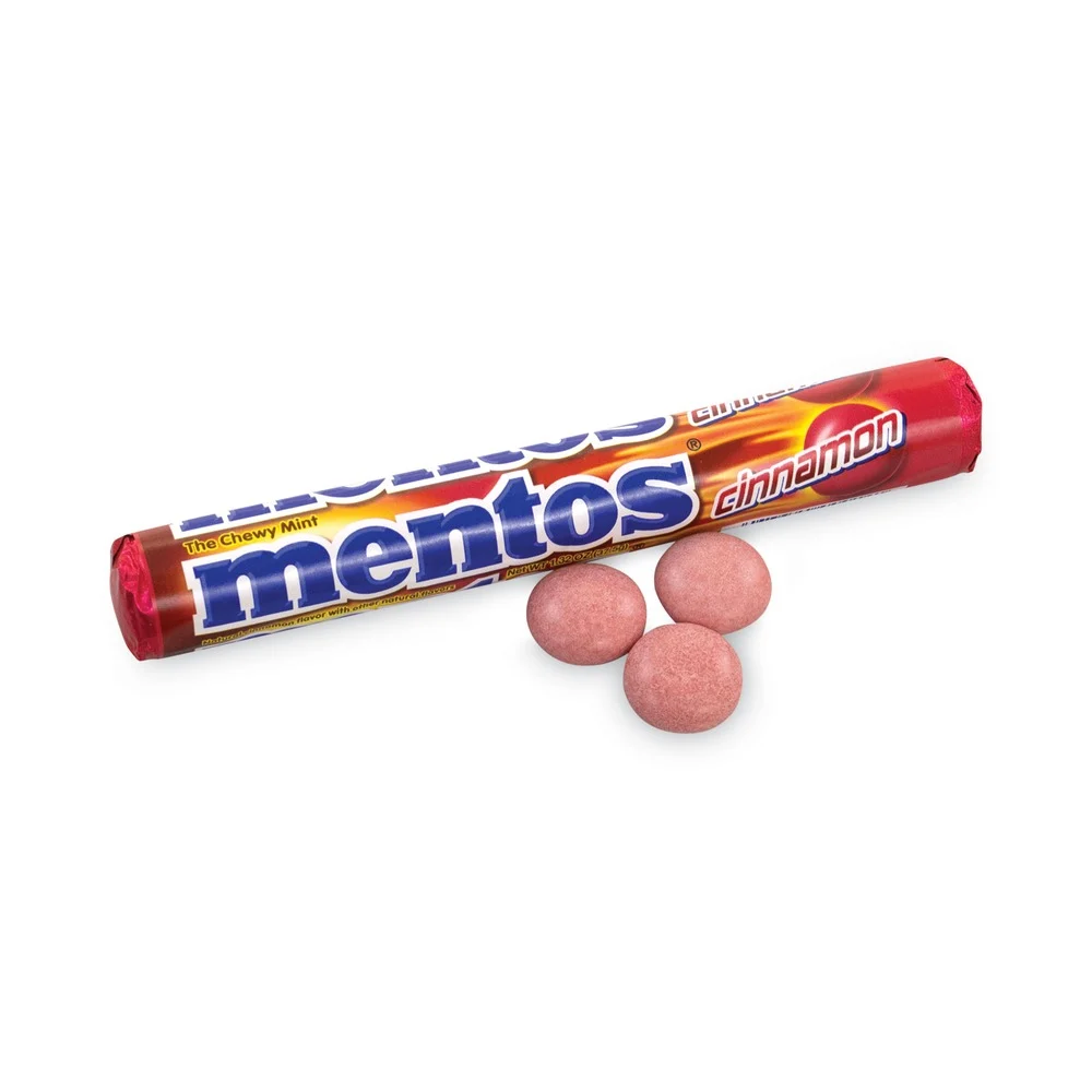 Mentos 1.32 oz. Singles Chewy Mints - Cinnamon (15/Carton)