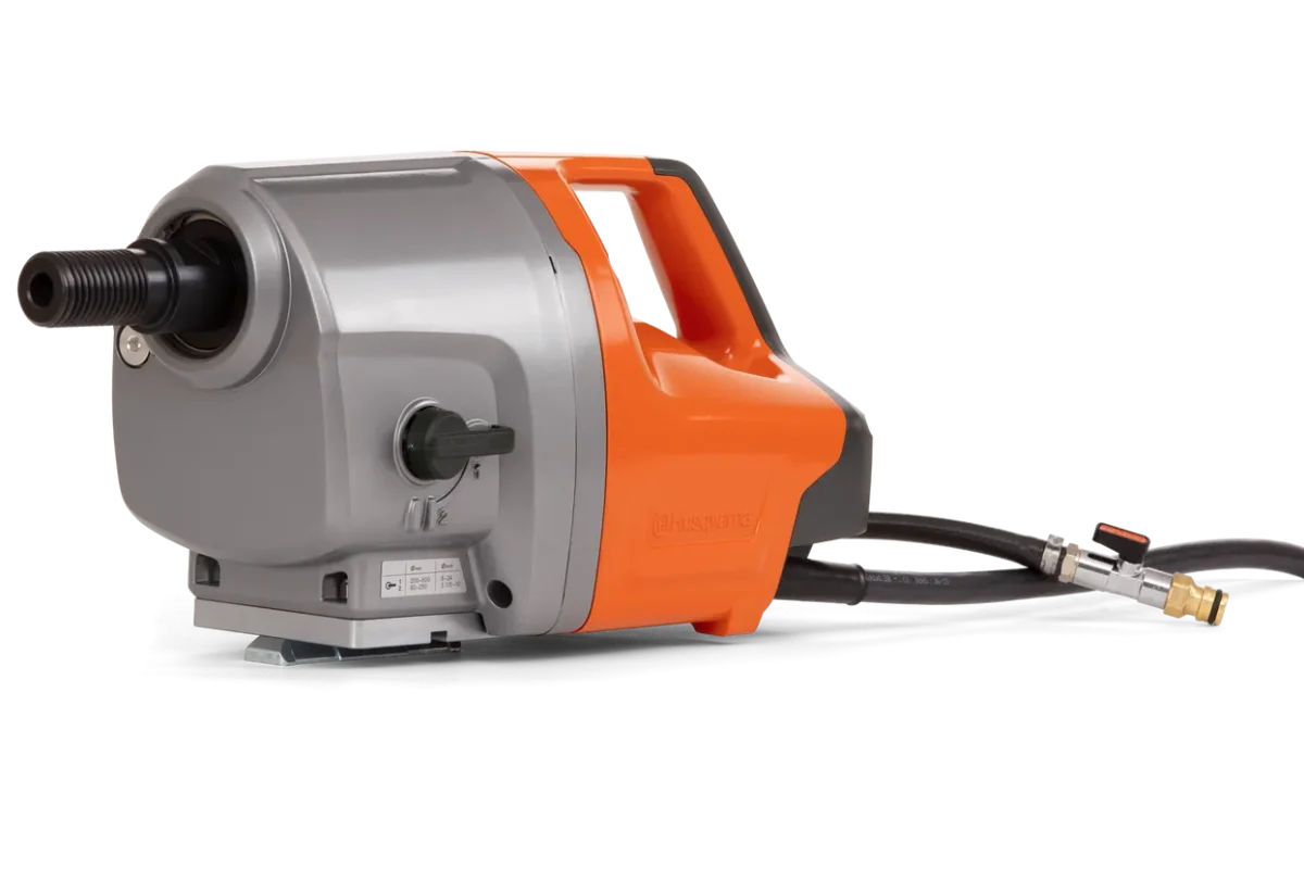 Husqvarna DM 700